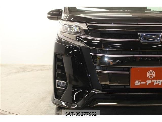 Toyota NOAH HYBRID 2019-06 7359064-10