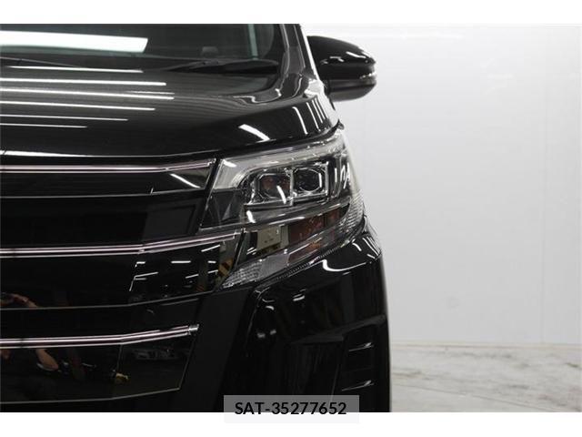 Toyota NOAH HYBRID 2019-06 7359064-14