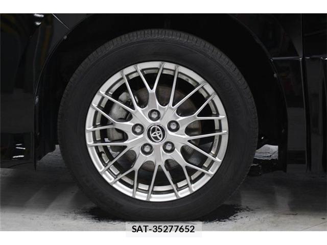 Toyota NOAH HYBRID 2019-06 7359064-23