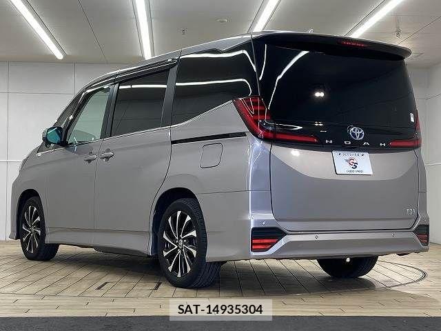 Toyota NOAH HYBRID 2023-02 7359060-16