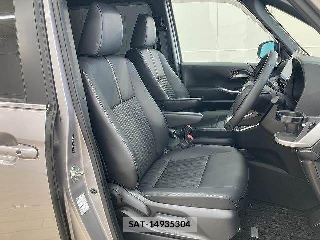 Toyota NOAH HYBRID 2023-02 7359060-4