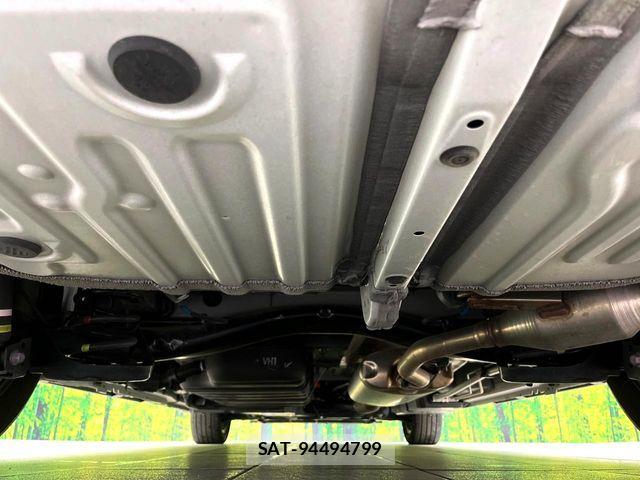 Toyota NOAH HYBRID 2022-06 7359059-18