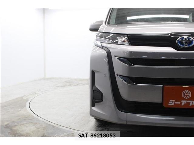Toyota NOAH HYBRID 2023-04 7359061-10