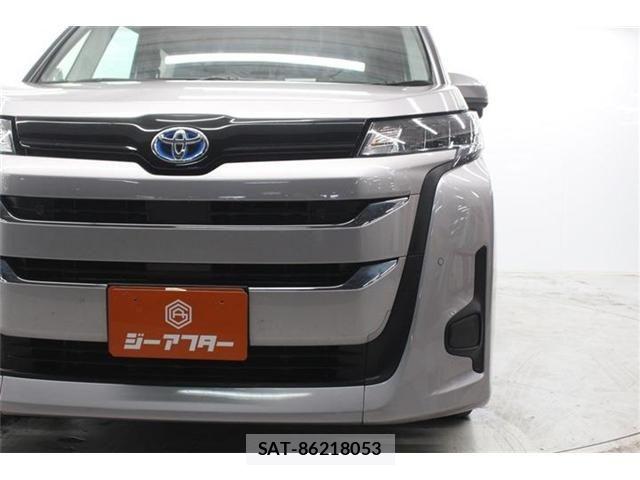 Toyota NOAH HYBRID 2023-04 7359061-12