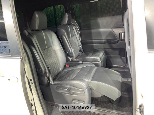 Toyota NOAH HYBRID 2023-01 7359054-7