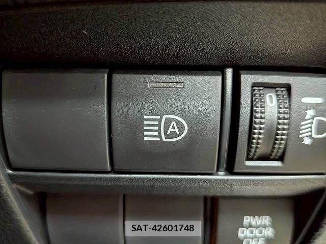 Toyota NOAH HYBRID 2024-10 7359056-10