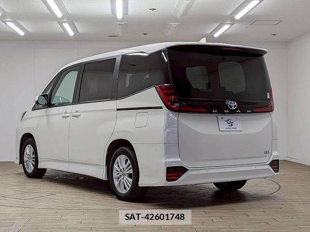 Toyota NOAH HYBRID 2024-10 7359056-16