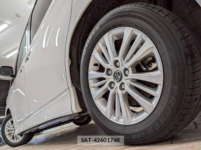Toyota NOAH HYBRID 2024-10 7359056-18