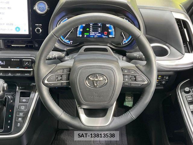 Toyota NOAH HYBRID 2023-03 7359055-11