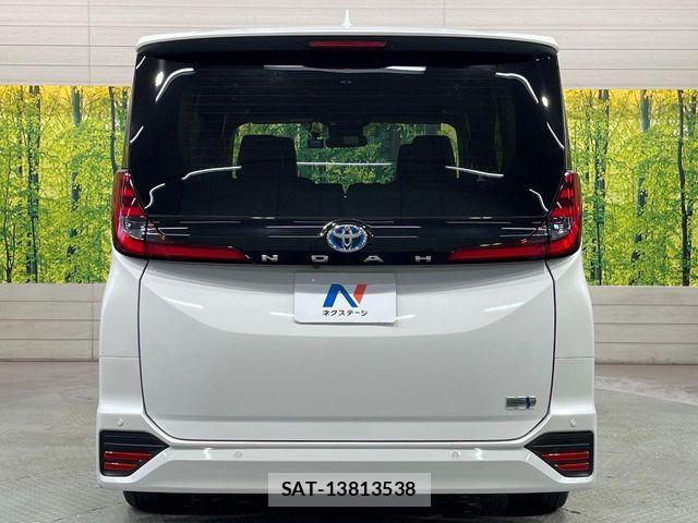 Toyota NOAH HYBRID 2023-03 7359055-15