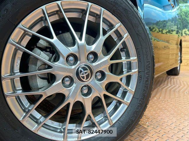 Toyota NOAH HYBRID 2021-07 7359057-14