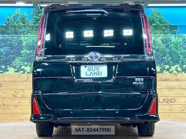 Toyota NOAH HYBRID 2021-07 7359057-16