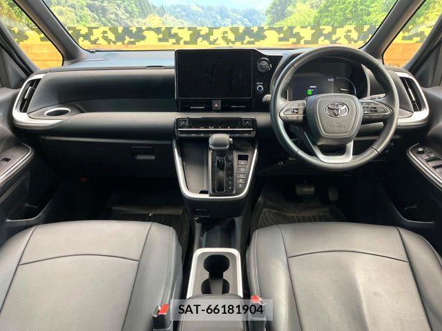Toyota NOAH HYBRID 2024-12 7393281-1