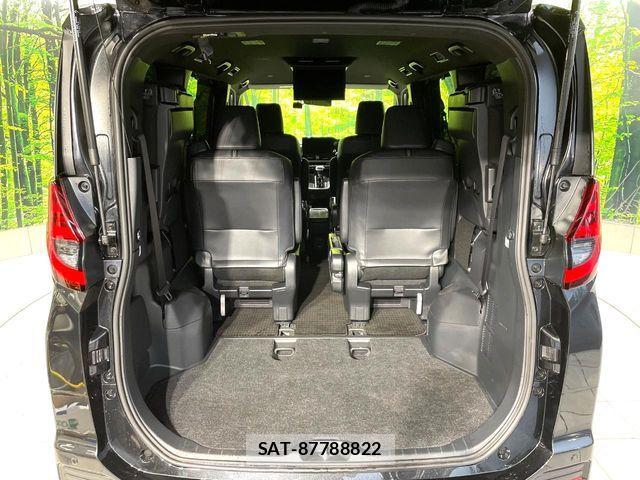 Toyota NOAH HYBRID 2024-02 7393280-10