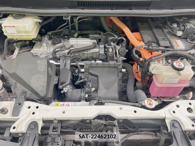Toyota NOAH HYBRID 2019-01 7393287-17