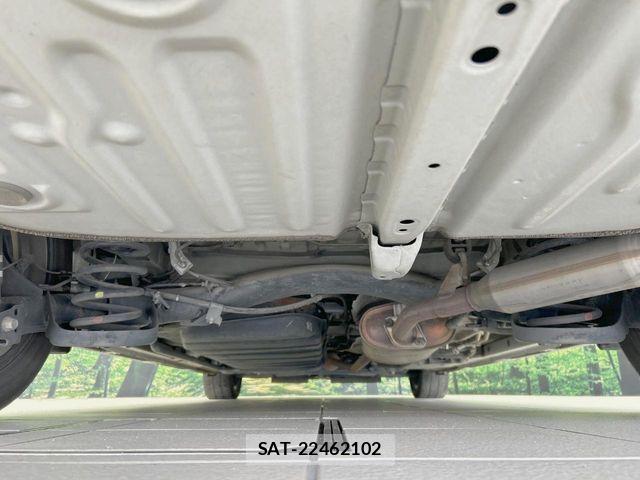 Toyota NOAH HYBRID 2019-01 7393287-18