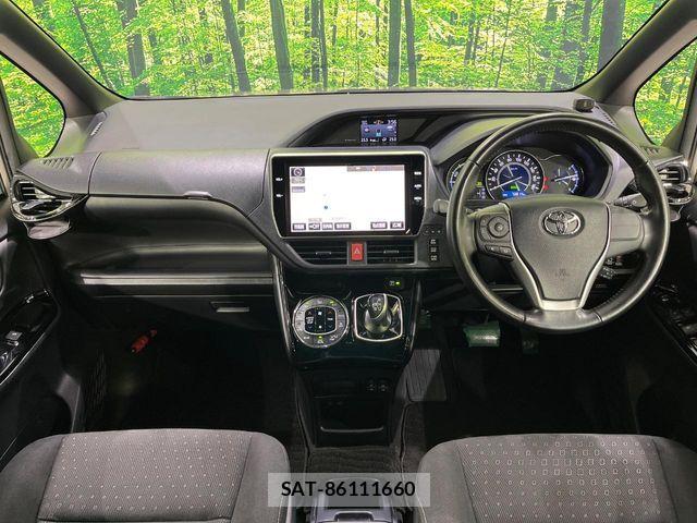 Toyota NOAH HYBRID 2017-07 7393289-1