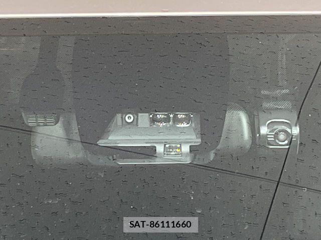 Toyota NOAH HYBRID 2017-07 7393289-4