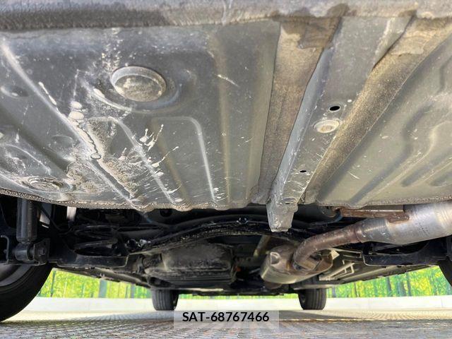 Toyota NOAH HYBRID 2022-07 7393277-19