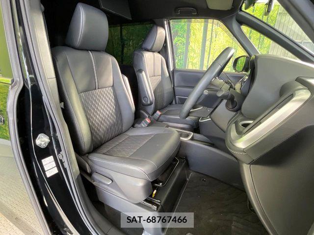 Toyota NOAH HYBRID 2022-07 7393277-8