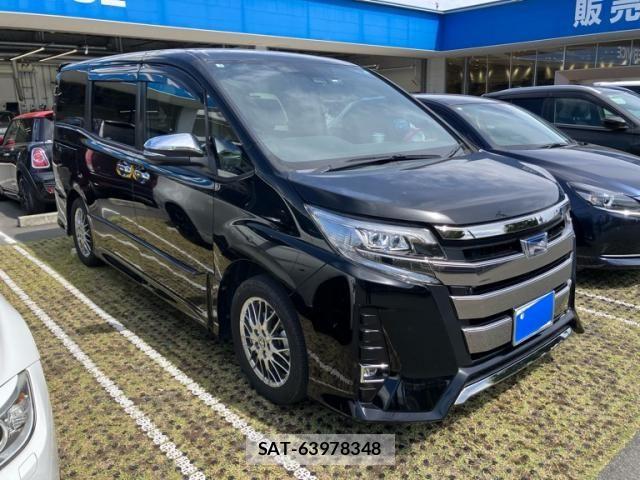 Toyota NOAH HYBRID 2021-01 7393286-0