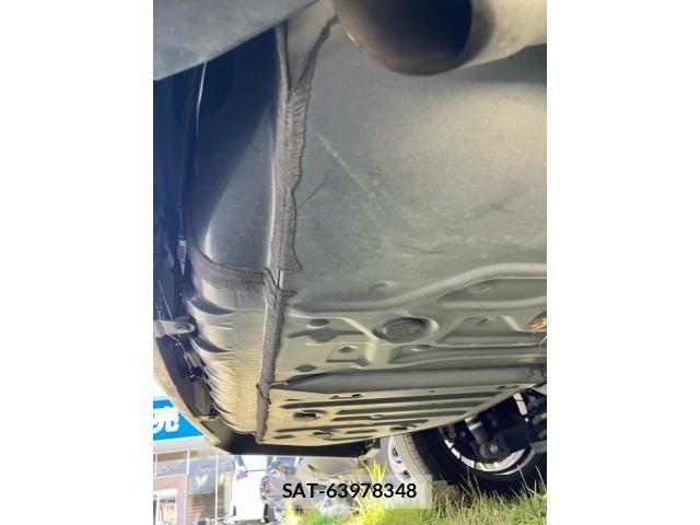 Toyota NOAH HYBRID 2021-01 7393286-14