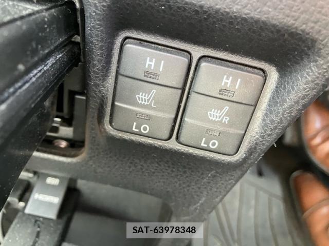 Toyota NOAH HYBRID 2021-01 7393286-26