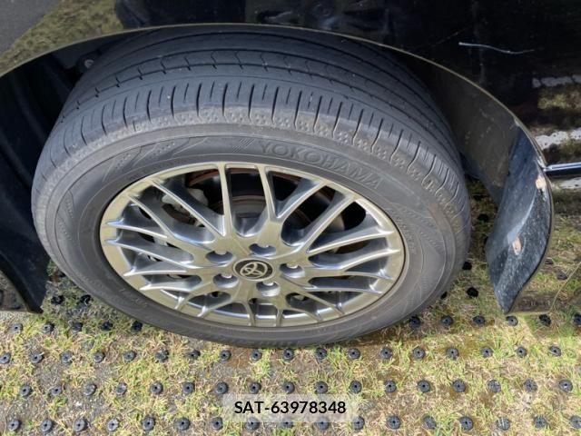 Toyota NOAH HYBRID 2021-01 7393286-2