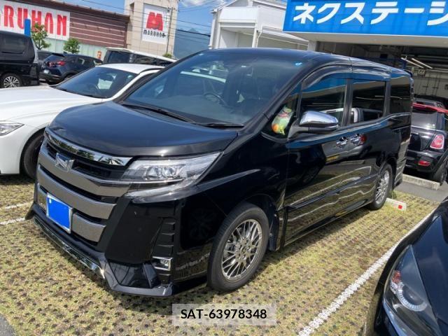 Toyota NOAH HYBRID 2021-01 7393286-7