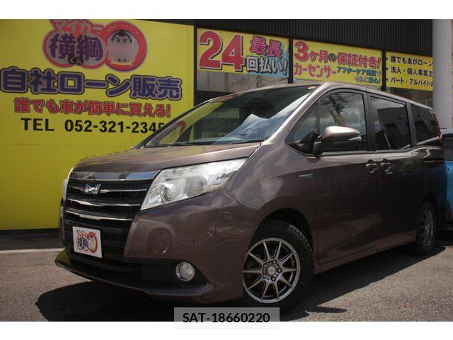 Toyota NOAH HYBRID 2014-07 7456393-1