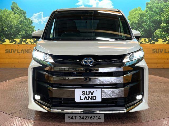 Toyota NOAH HYBRID 2022-04 7456387-14