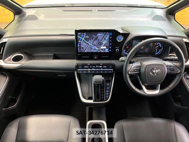 Toyota NOAH HYBRID 2022-04 7456387-1