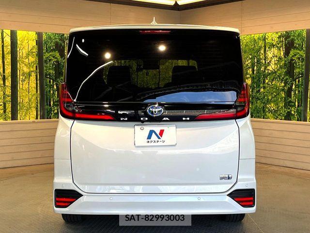 Toyota NOAH HYBRID 2023-07 7456384-13