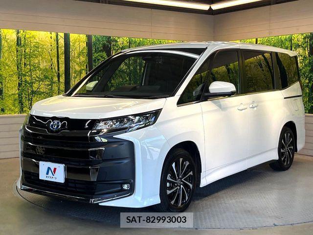Toyota NOAH HYBRID 2023-07 7456384-14