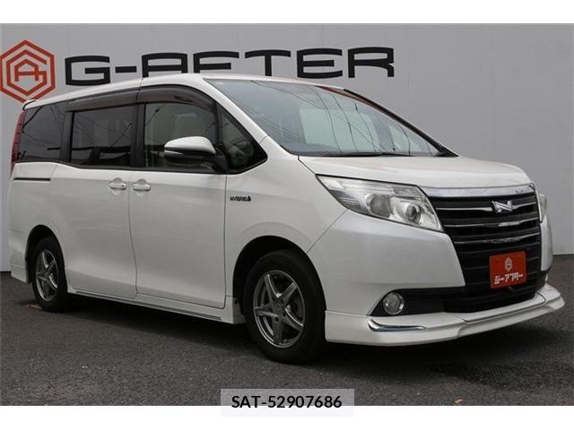 Toyota NOAH HYBRID 2014-03 7456395-19
