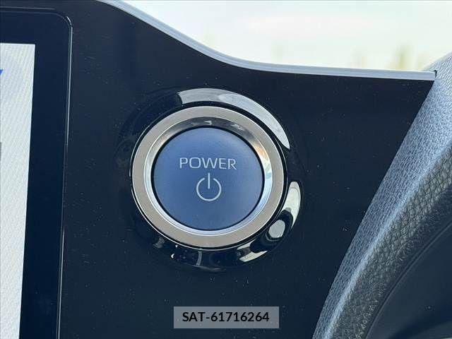 Toyota NOAH HYBRID 2022-06 7456389-27