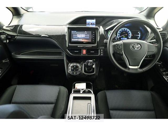 Toyota NOAH HYBRID 2016-06 7456394-7