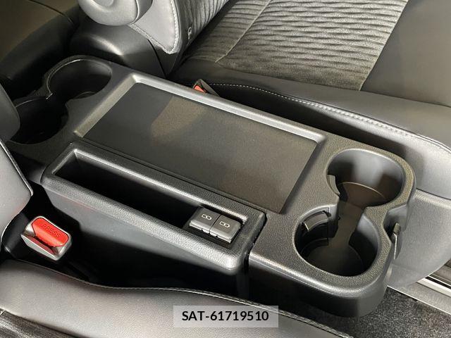Toyota NOAH HYBRID 2026-03 7456380-23