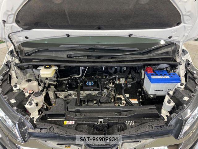 Toyota NOAH HYBRID 2022-06 7456390-18