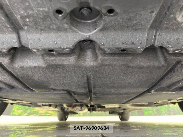 Toyota NOAH HYBRID 2022-06 7456390-19