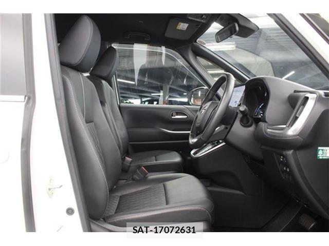 Toyota NOAH HYBRID 2024-07 7456388-28