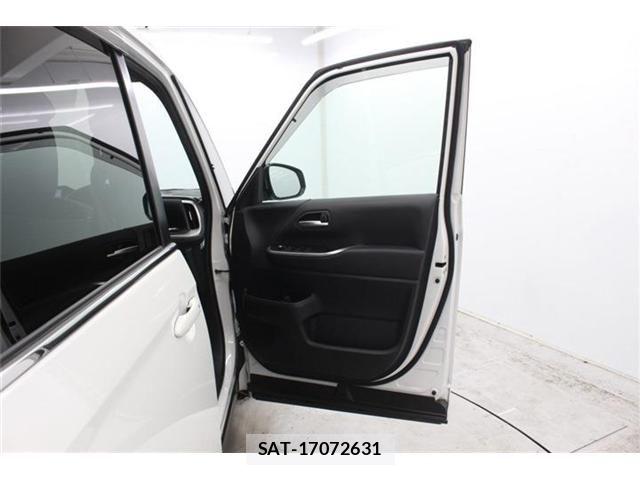 Toyota NOAH HYBRID 2024-07 7456388-29