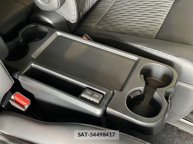 Toyota NOAH HYBRID 2026-03 7456381-23