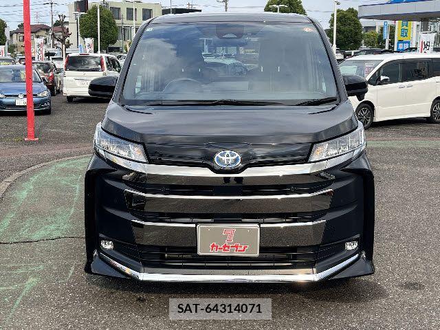 Toyota NOAH HYBRID 2025-06 7501931-5
