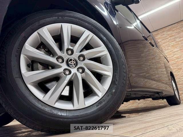 Toyota NOAH HYBRID 2022-04 7501943-18