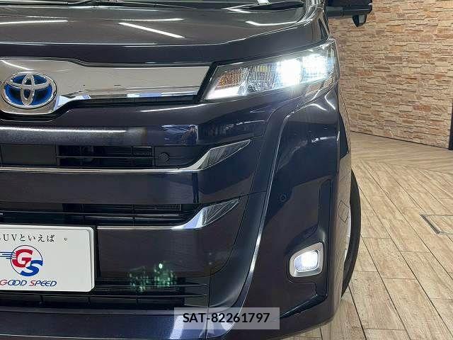 Toyota NOAH HYBRID 2022-04 7501943-19