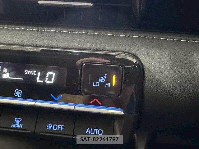 Toyota NOAH HYBRID 2022-04 7501943-8