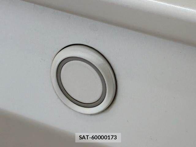 Toyota NOAH HYBRID 2023-04 7501932-7