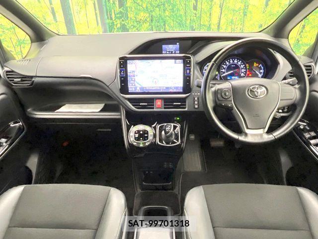Toyota NOAH HYBRID 2019-07 7501944-1