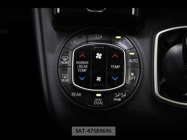 Toyota NOAH HYBRID 2015-09 7501948-7